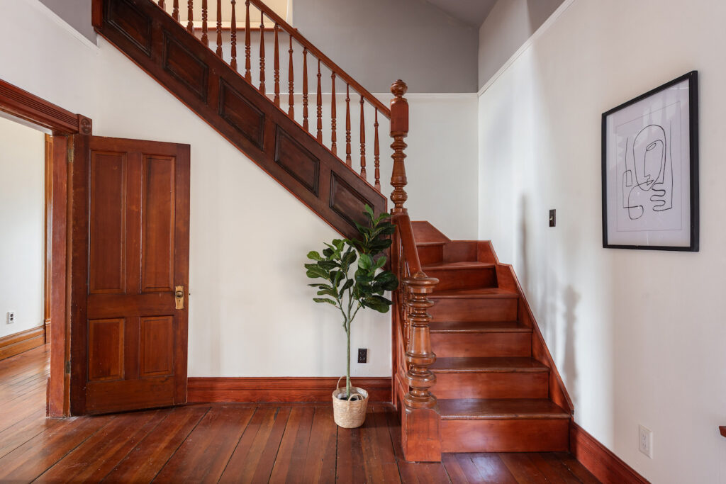 Historic Turnbull House Listed for Sale