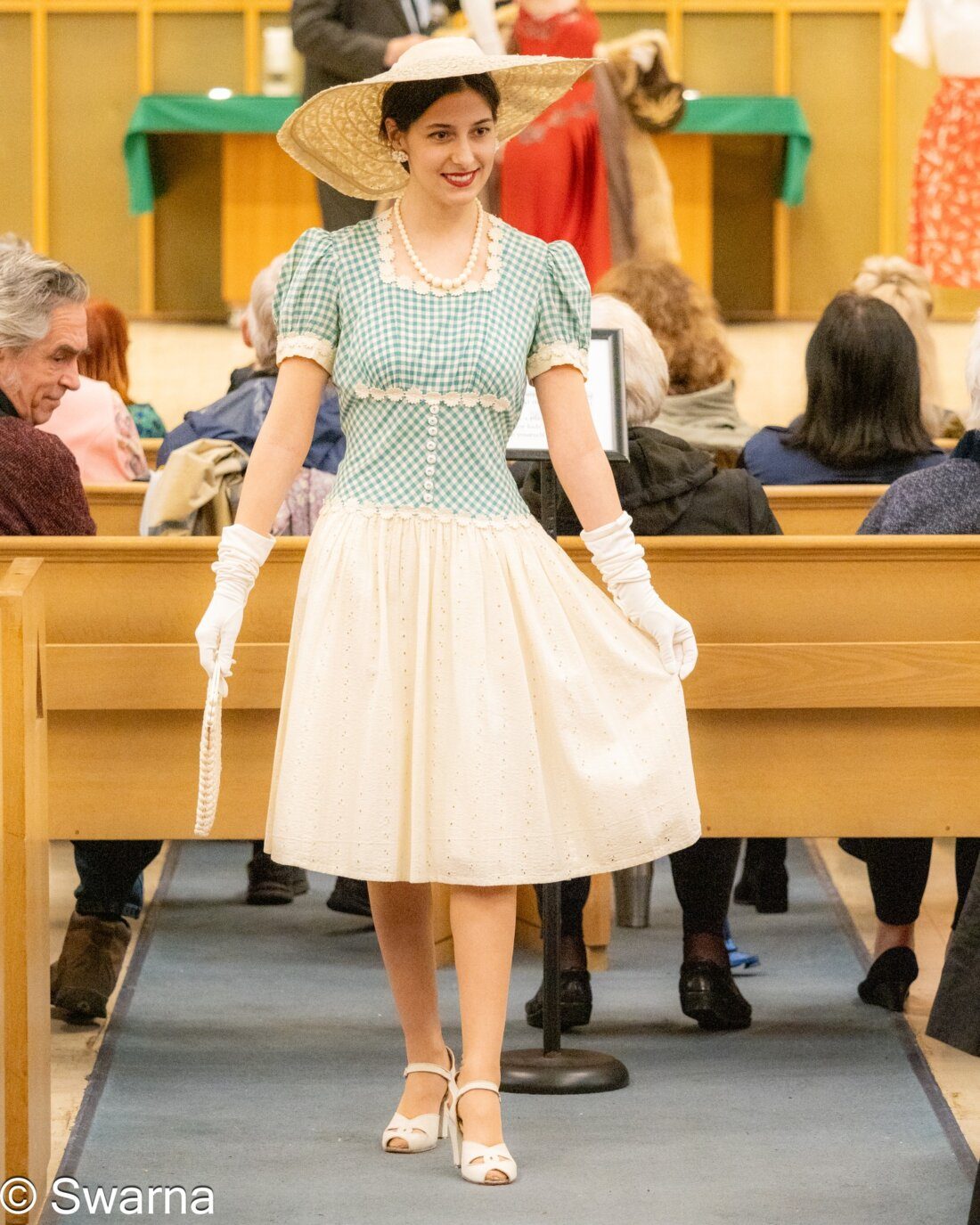 Vintage Fashion Show at AGM