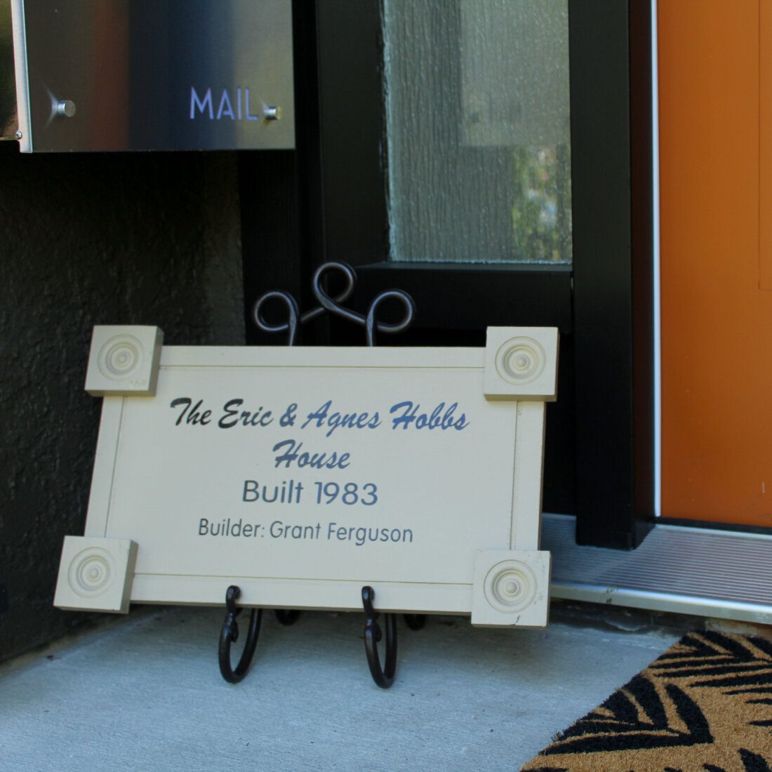 The entry to Hobbs House.