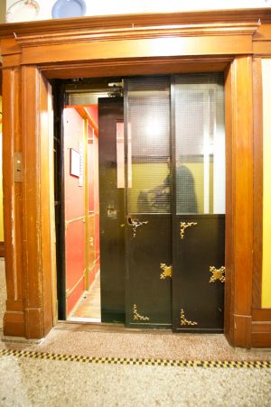 NWHPS 2018 Homes Tour Arundel Mansions Photo credit: Paul Fuoco